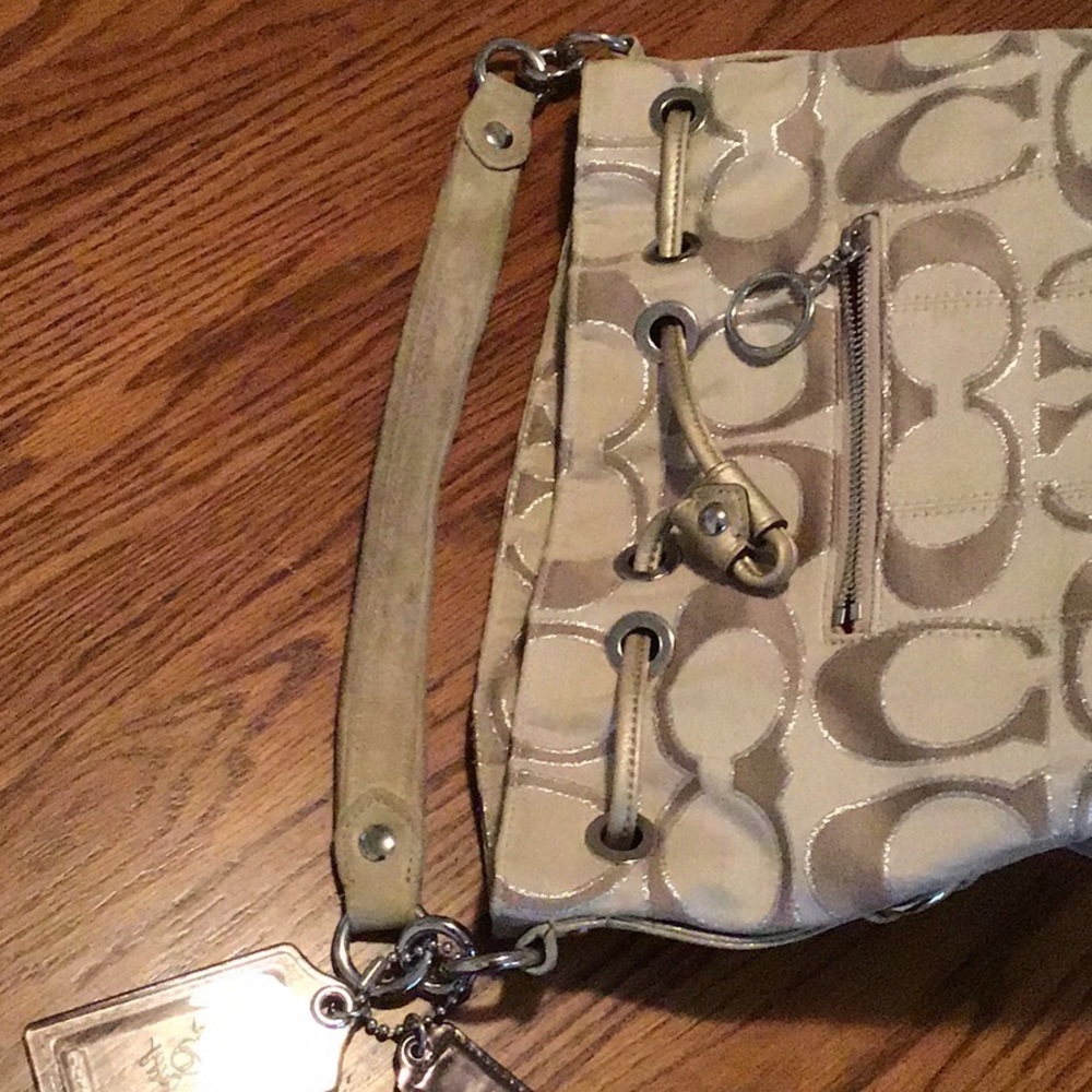 Coach Signature Shoulder Bag - Picture 7 of 8